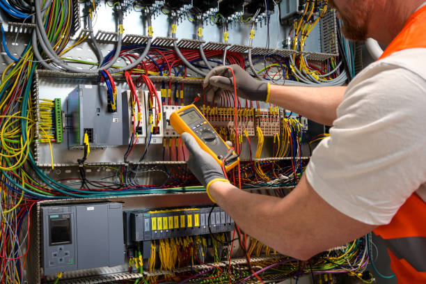 Best Electrical Outlet Repair  in Williston Park, NY